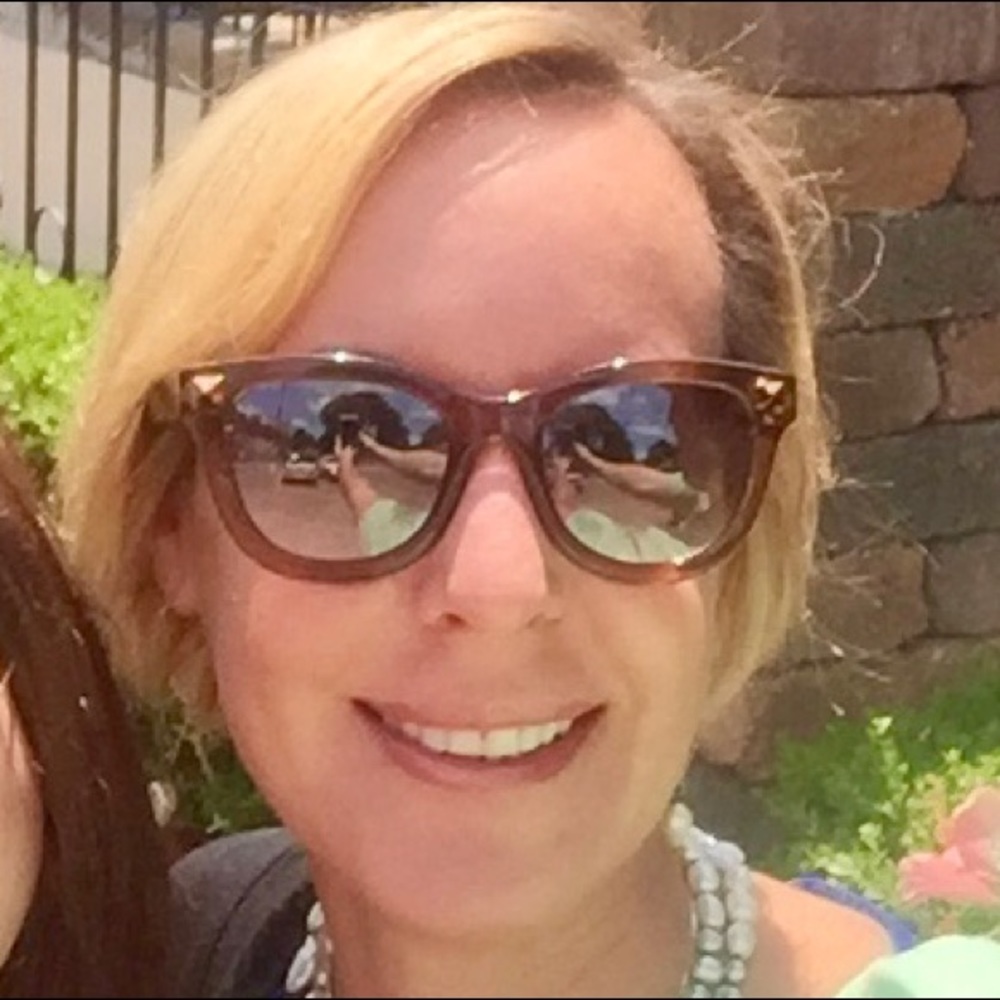 Meet your Posher, Ellene